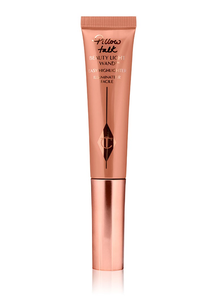 Fard de obraz lichid și iluminator Charlotte Tilbury Pillow Talk Beauty Light Wand – Ediție limitată
