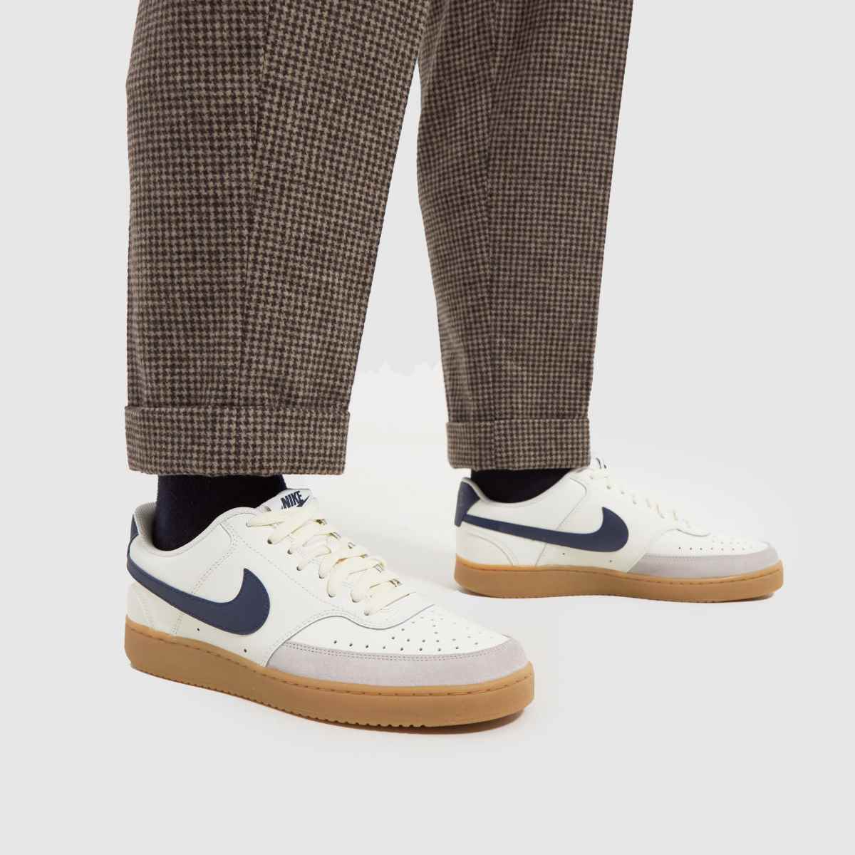 Tenisky Nike Court Vision v béžové multi