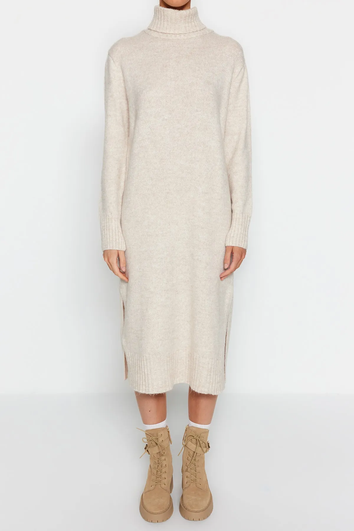 Trendyol Collection  Stone Wide Fit Midi-Strickkleid mit Rollkragen TWOAW24EL00034