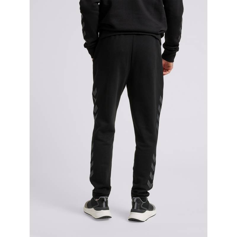hummel hmlLEGACY TAPERED PANTS Sweathose Herren