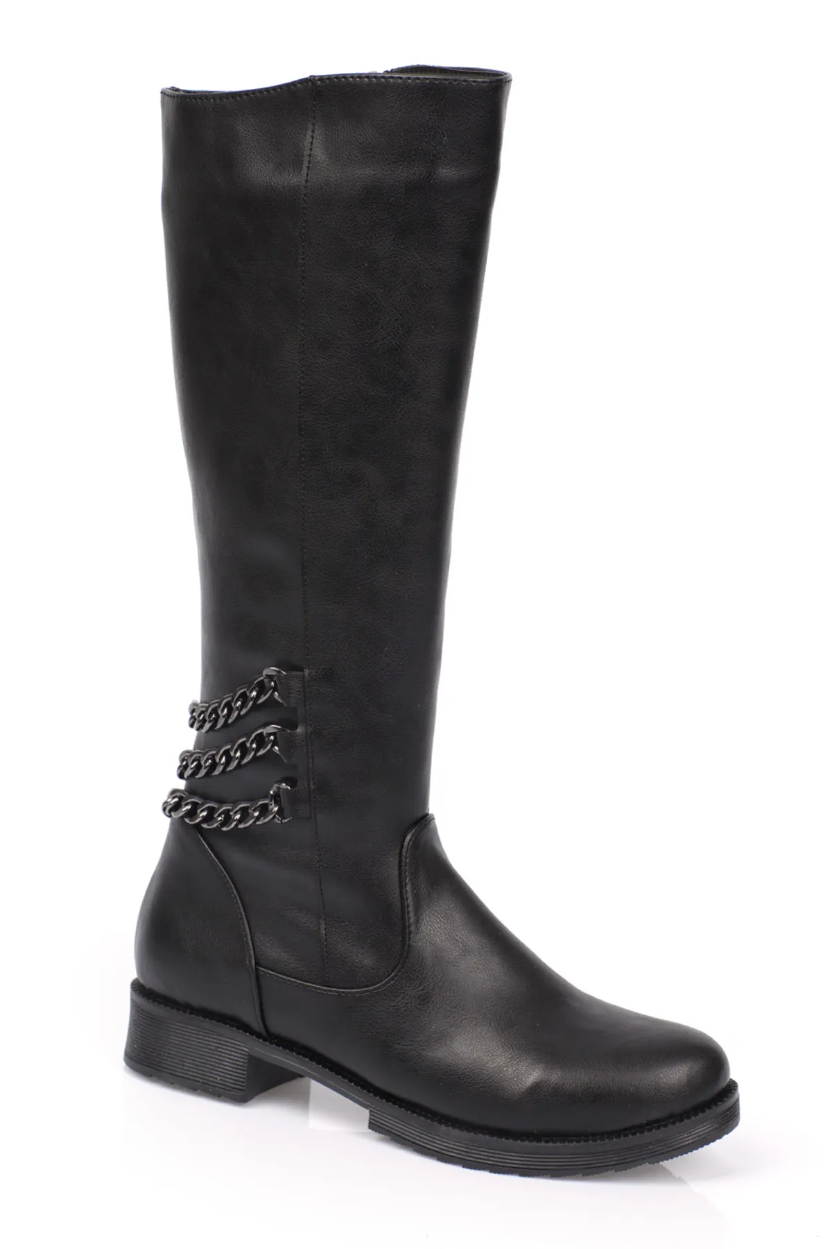 Capone Outfitters  Unterhalb des Knies Kette mit detailliertem Reißverschluss auf der Rückseite. Damenstiefel aus faltigem Lackleder
