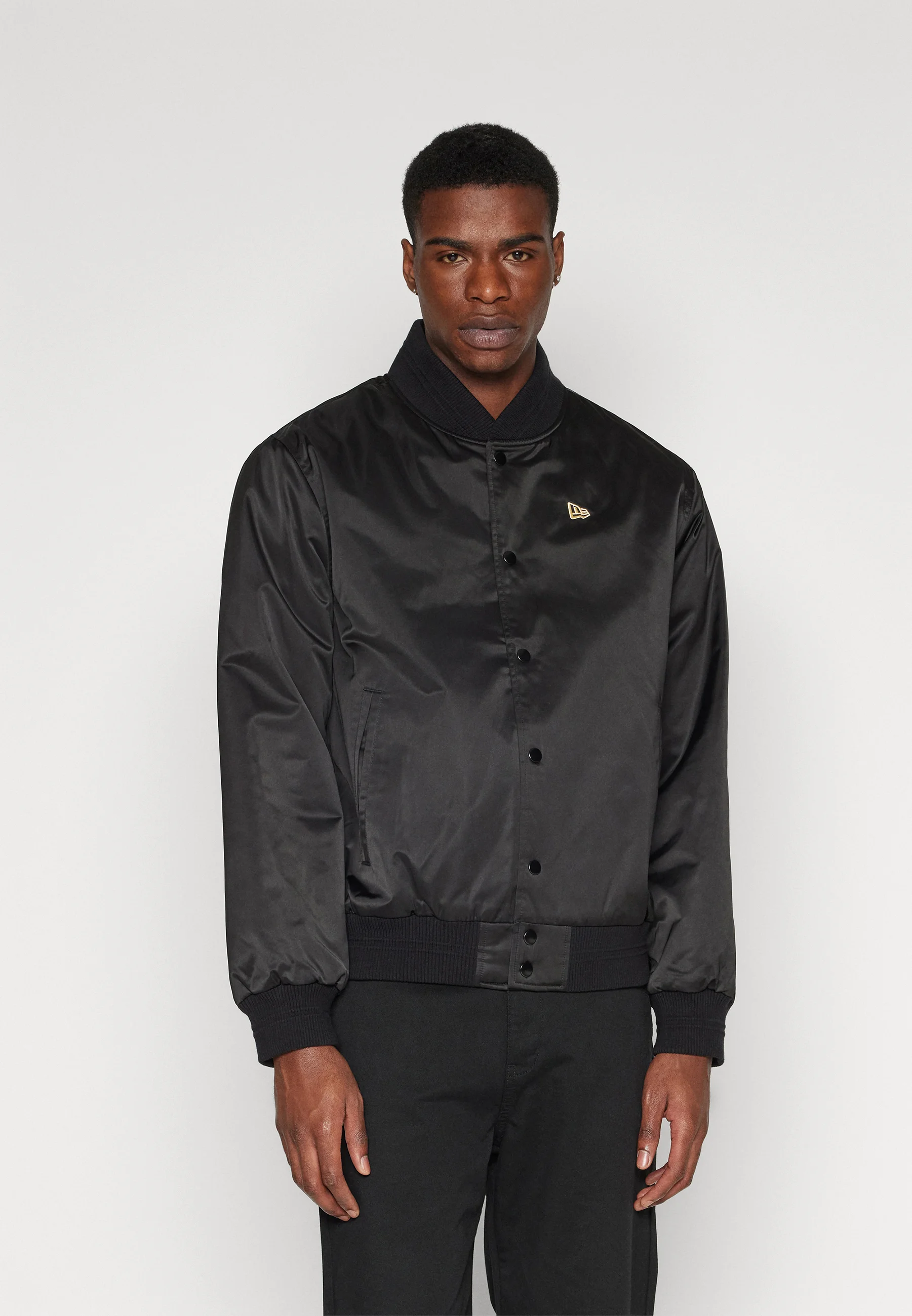 Chaqueta bomber New Era