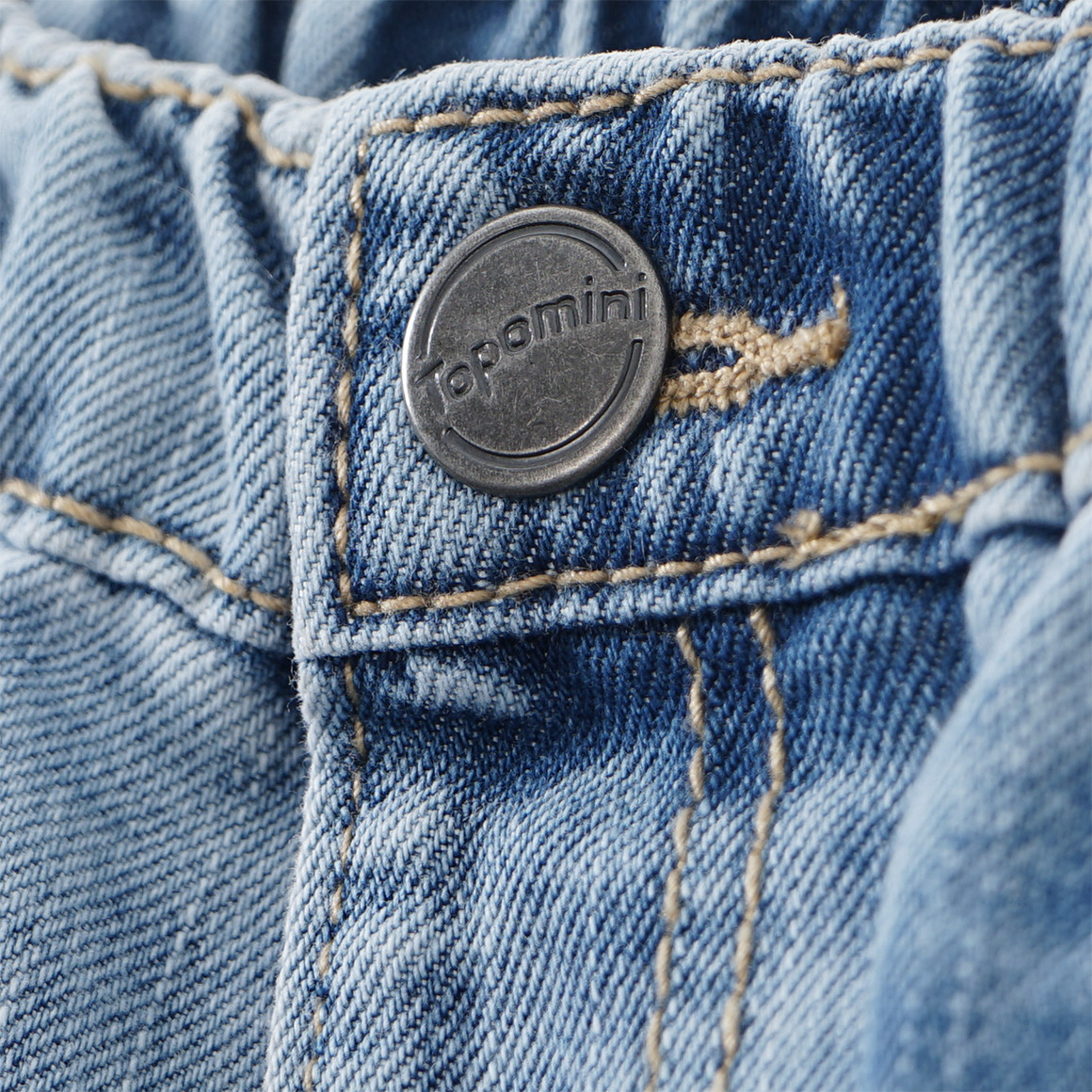 Baby Jeans mit Taschen