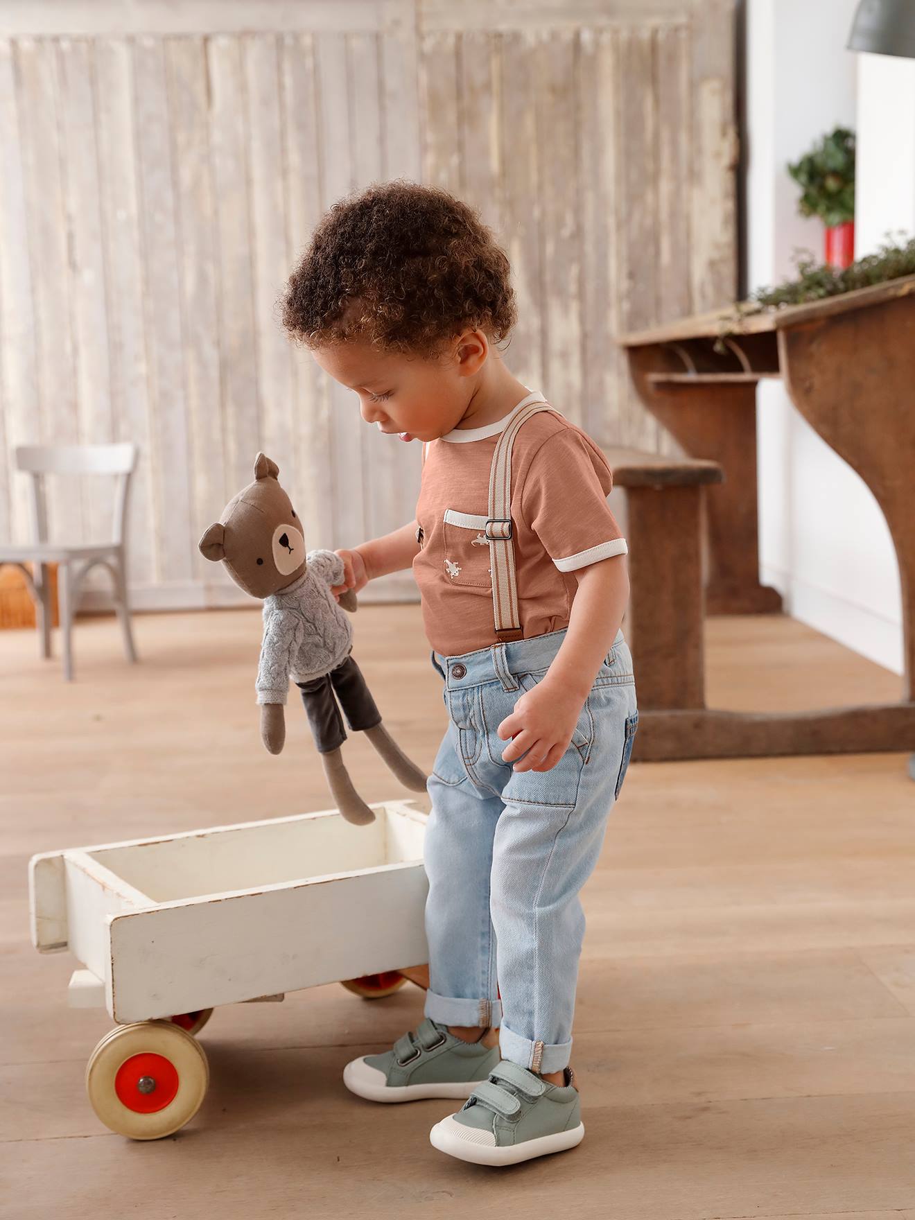 Jean en denim bébé avec bretelles amovibles denim bleached