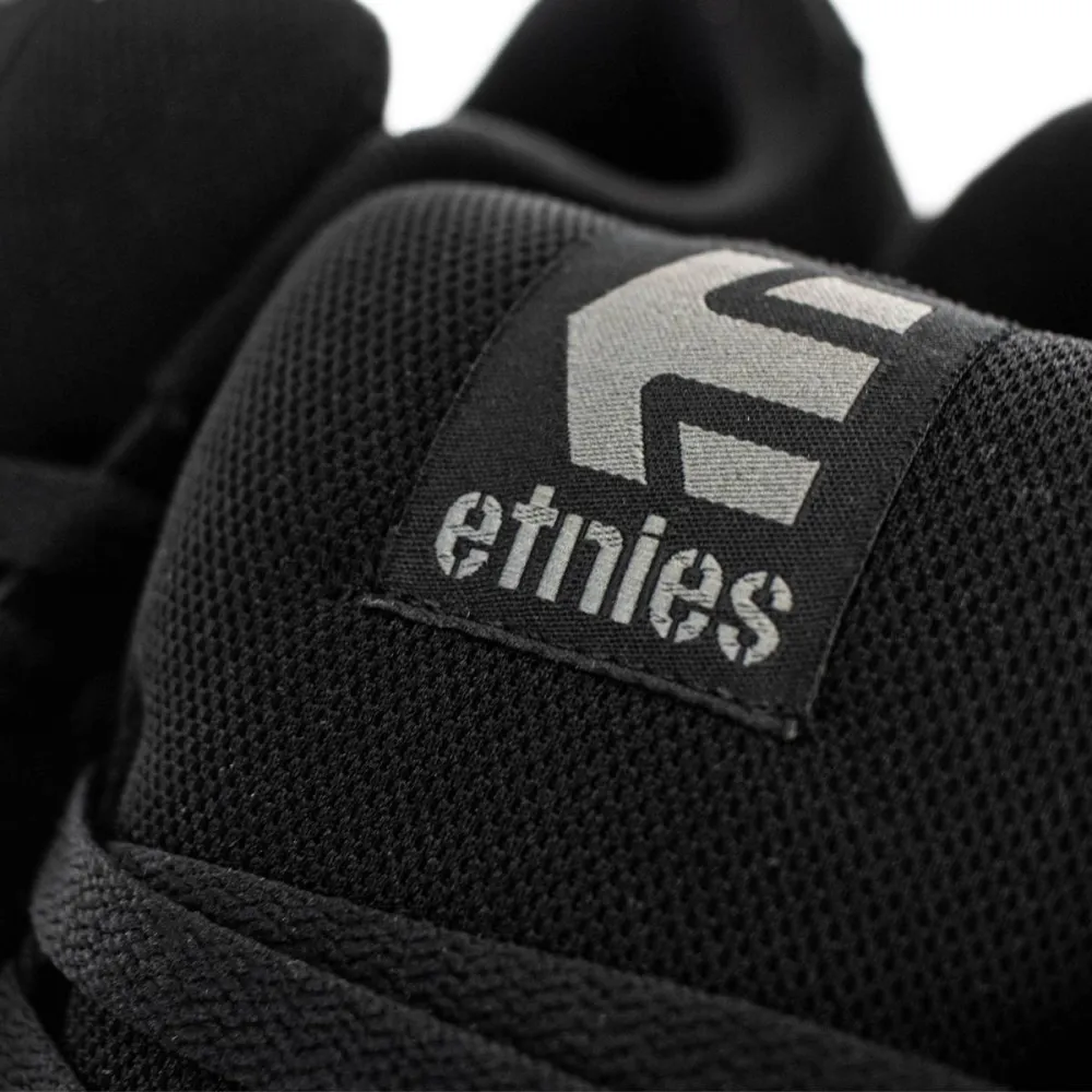 Etnies Kingpin 4101000091-003 / schwarz
