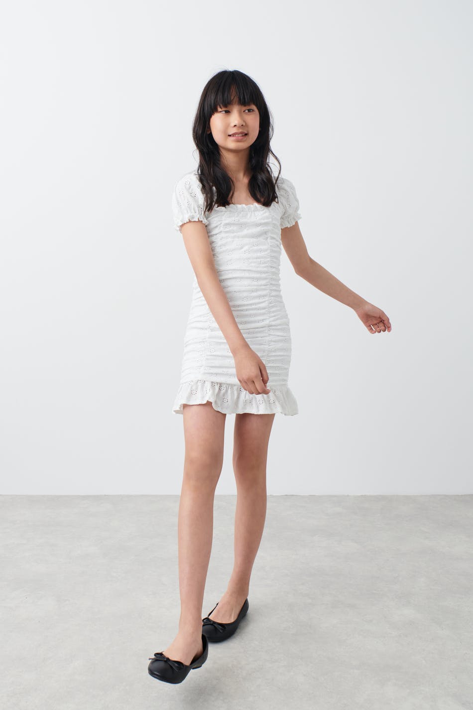 Y anglaise dress