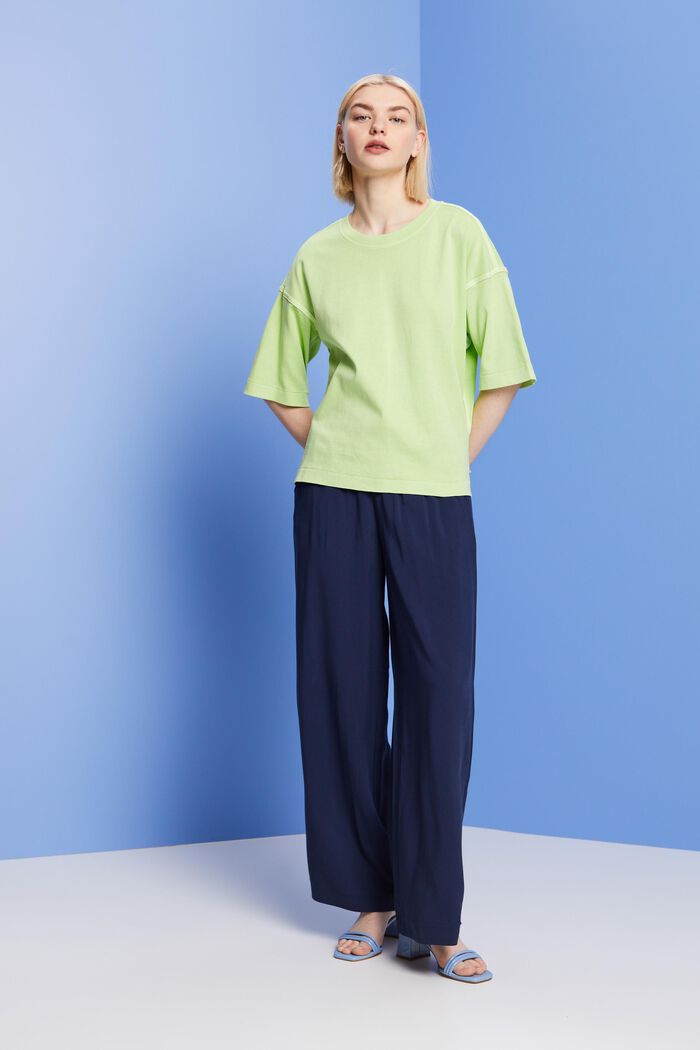 Pull-on-Hose mit weitem Bein