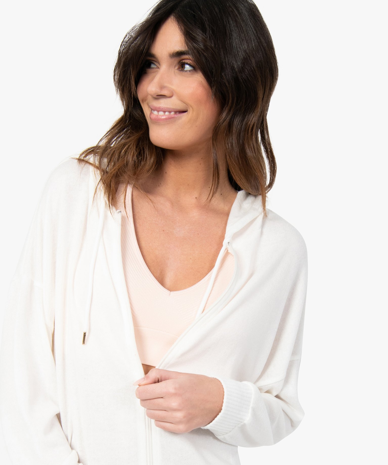Veste d’intérieur femme à capuche zippée ecru | GEMO