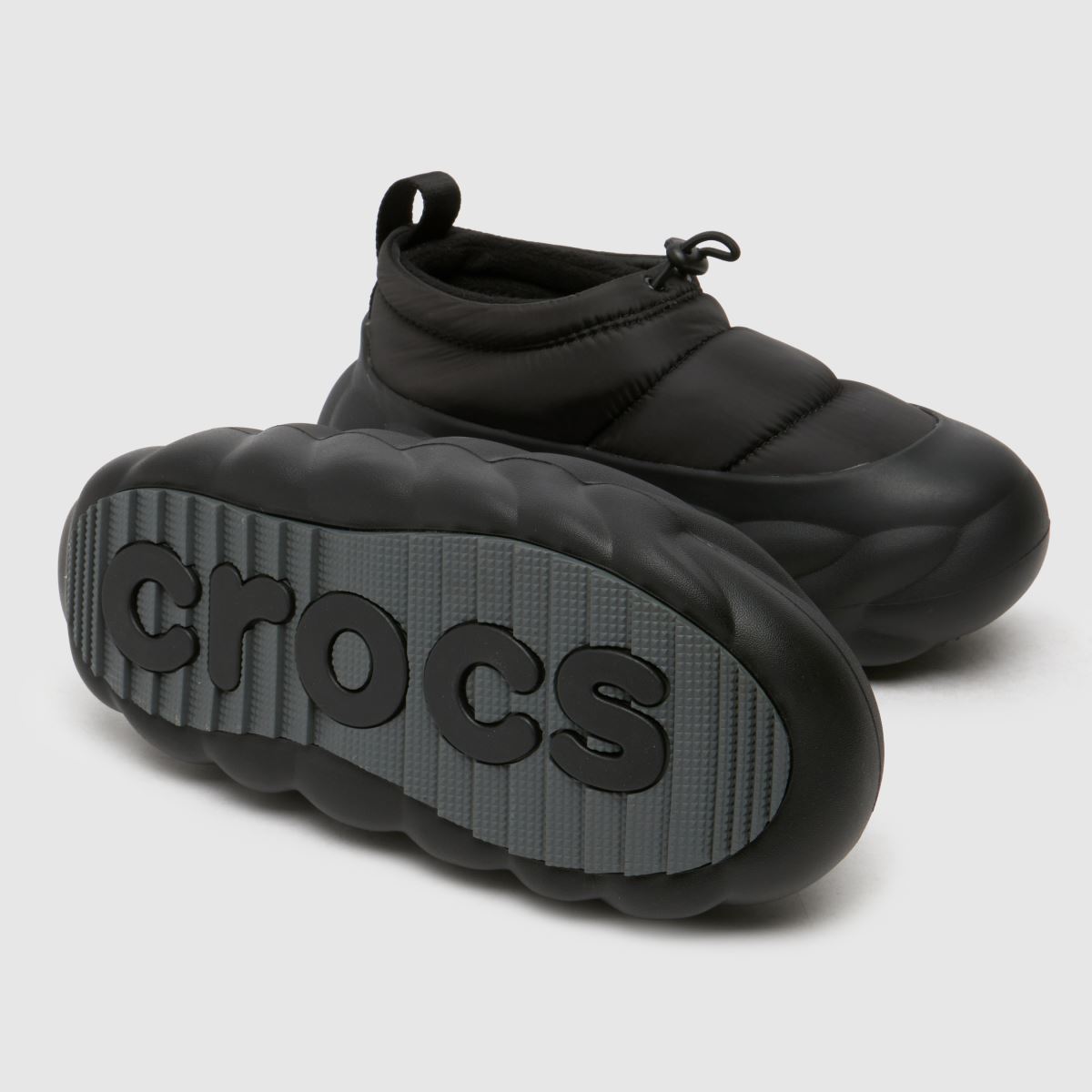 Crocs overpuff rövid szandál fekete színben