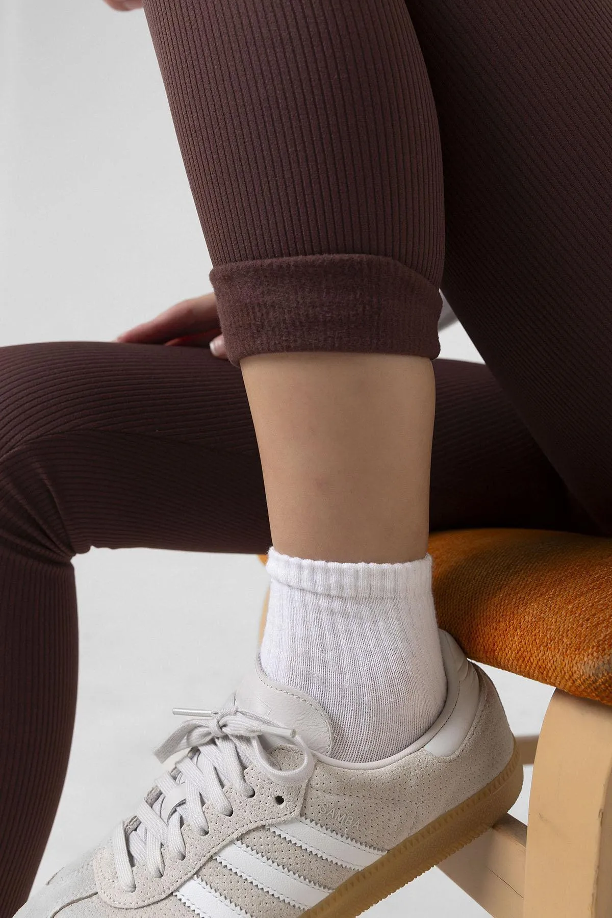Domoda  Braune Fleece-Innenseite, elastisch, erhöht, gerippt, geraffte Interlock-Winterstrick-Leggings @verona
