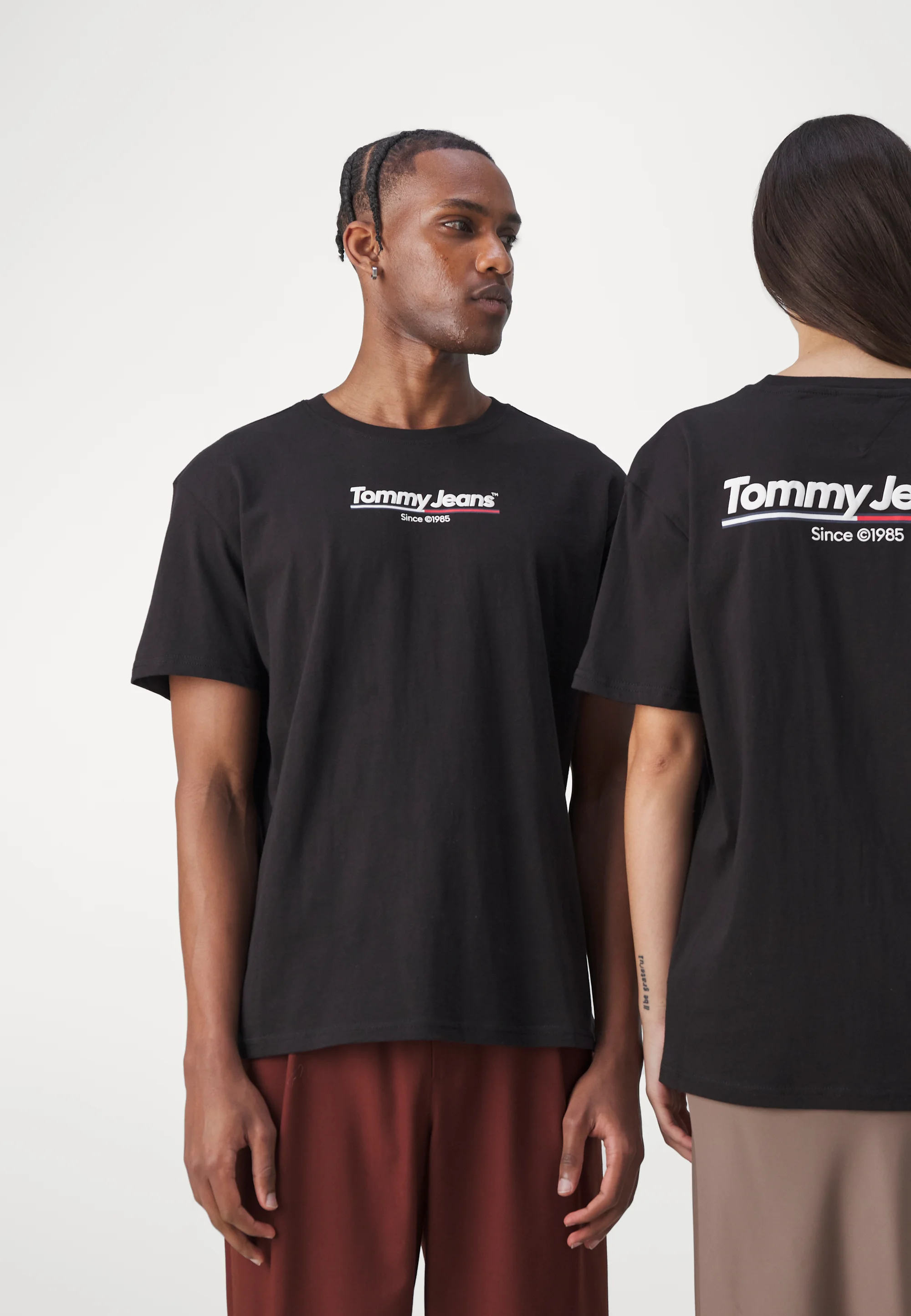 Tommy Jeans FLAG TEE UNISEX - Camiseta con estampado