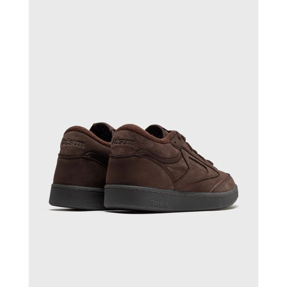 Reebok x Adsum Club C Mid II IF7935 / braun