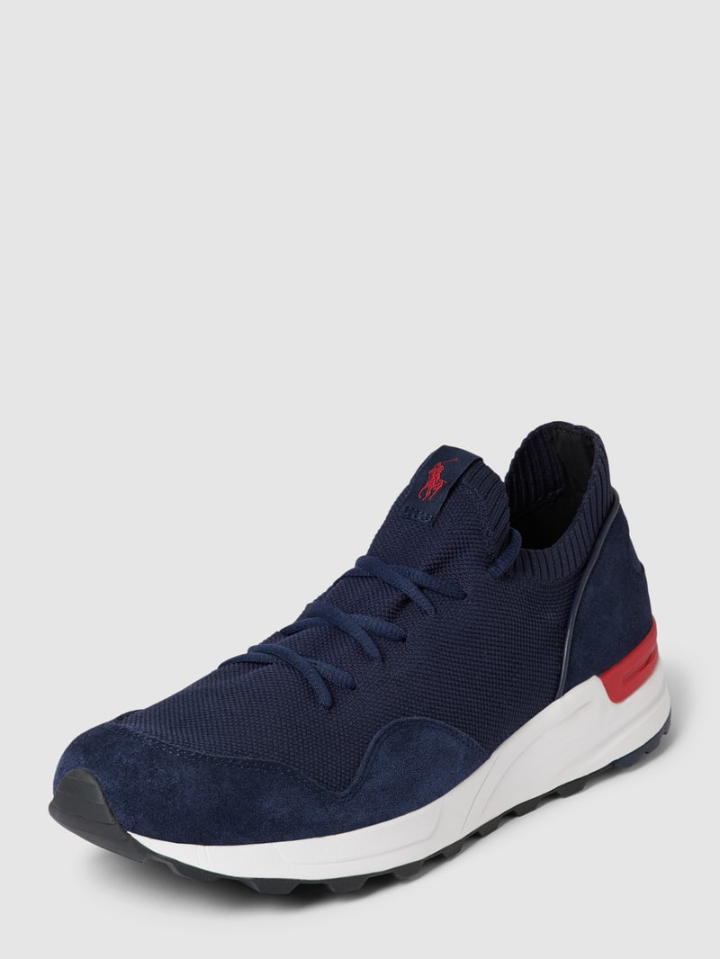 Sneaker mit Label-Details in dunkelblau