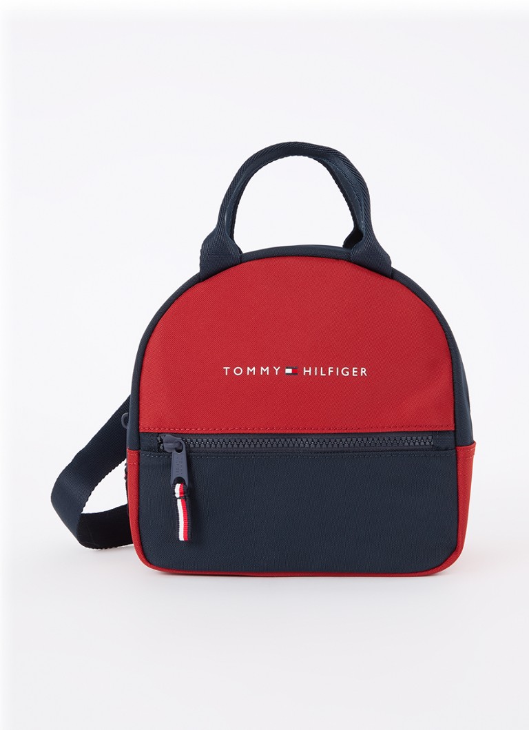 Τσάντα ώμου Tommy Hilfiger Essential με λογότυπο