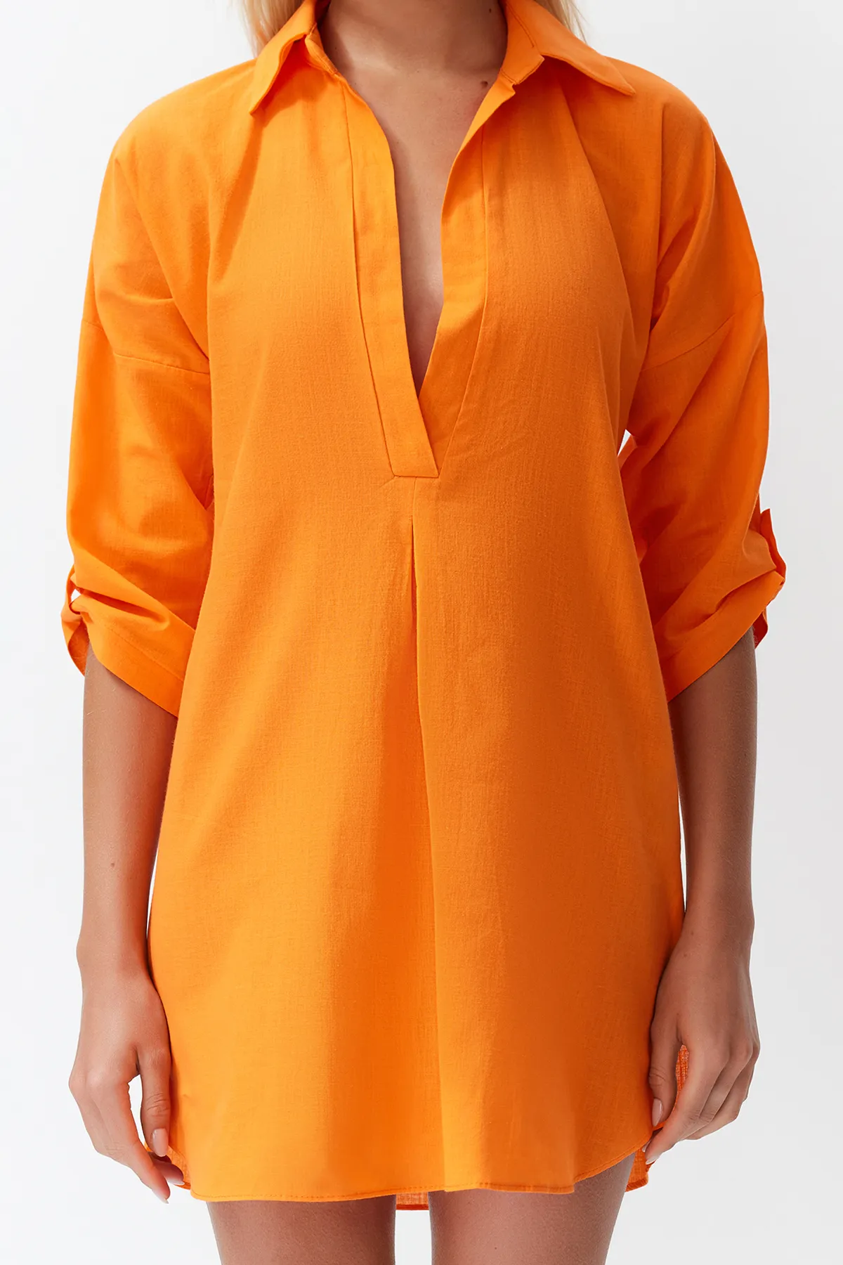 Trendyol Collection  Orangefarbenes, gewebtes Mini-Strandkleid aus 100 % Baumwolle TBESS21EL3979