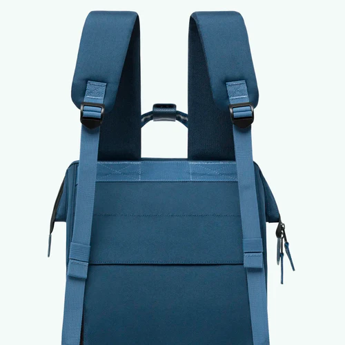Adventurer Medium Backpack Bratislava navy blue