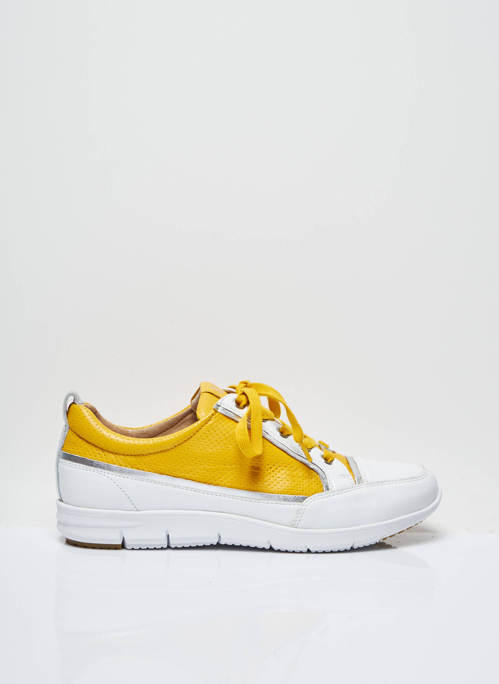 Caprice Baskets Femme couleur jaune
