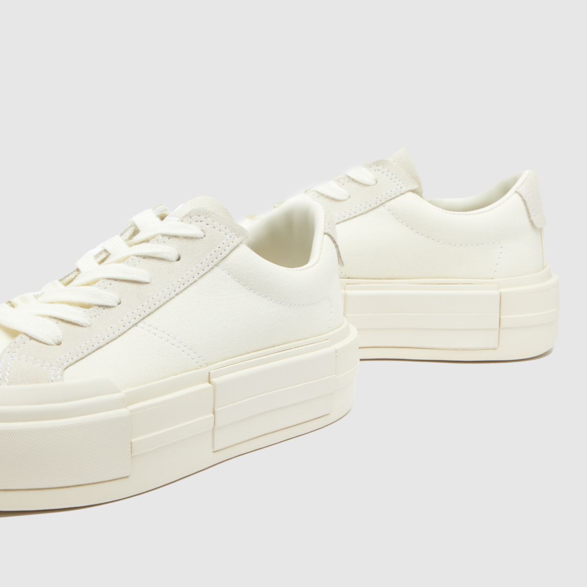 Converse – All Star Cruise – Vita sneakers med lädermotiv