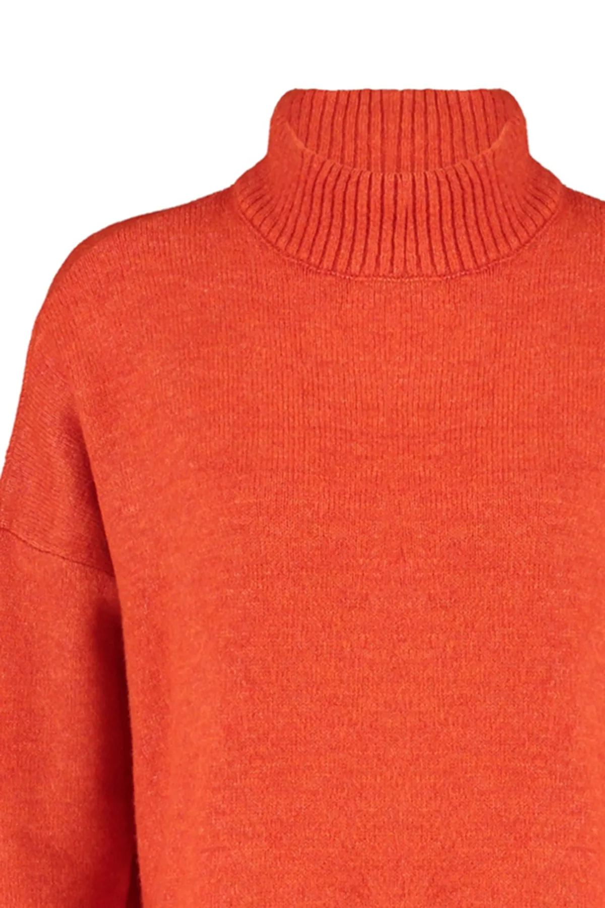 Trendyol Collection  Orangefarbener, weicher, strukturierter Strickpullover mit Stehkragen und weiter Passform TWOAW23KZ00469