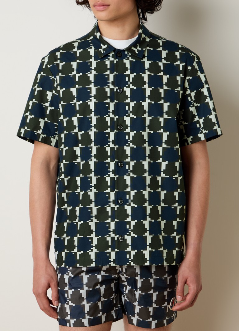 Camicia Moncler dal taglio classico con stampa grafica e logo