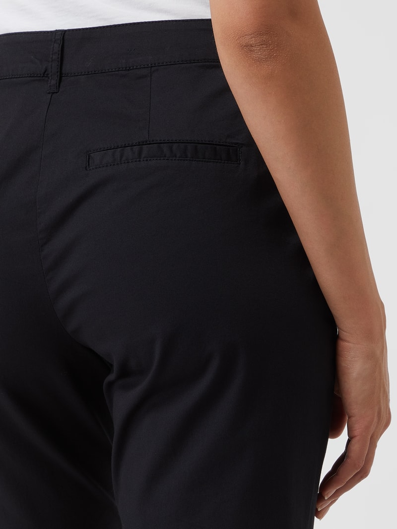 Bermudas mit Stretch-Anteil in schwarz