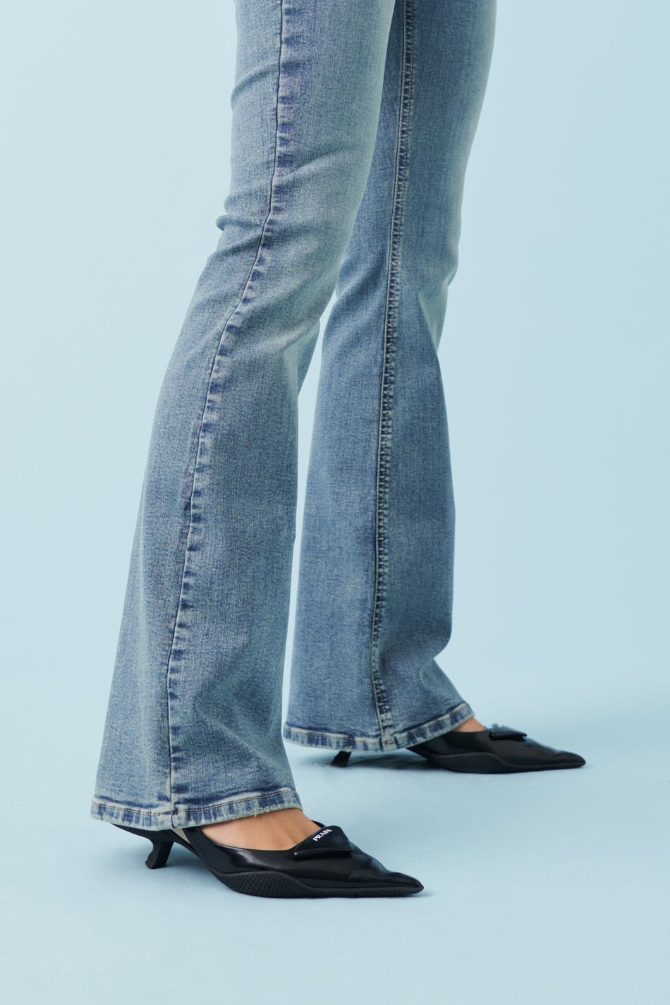 Low waist bootcut jeans