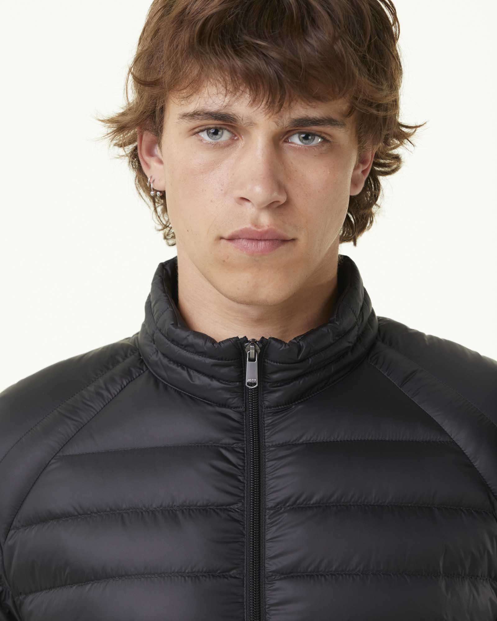 Doudoune légère Noir Mat