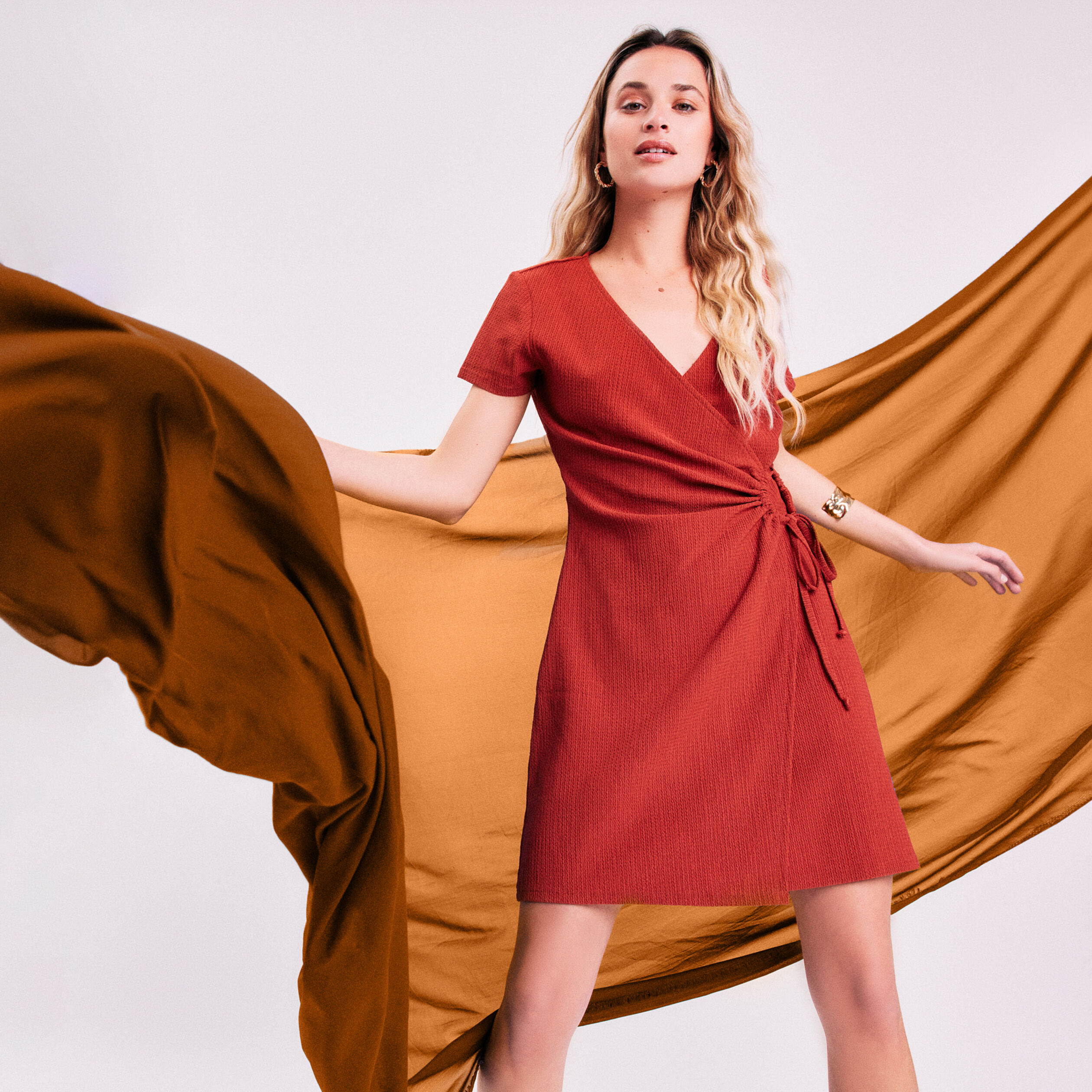 Robe portefeuille à cordons rouge foncé femme | Cache Cache