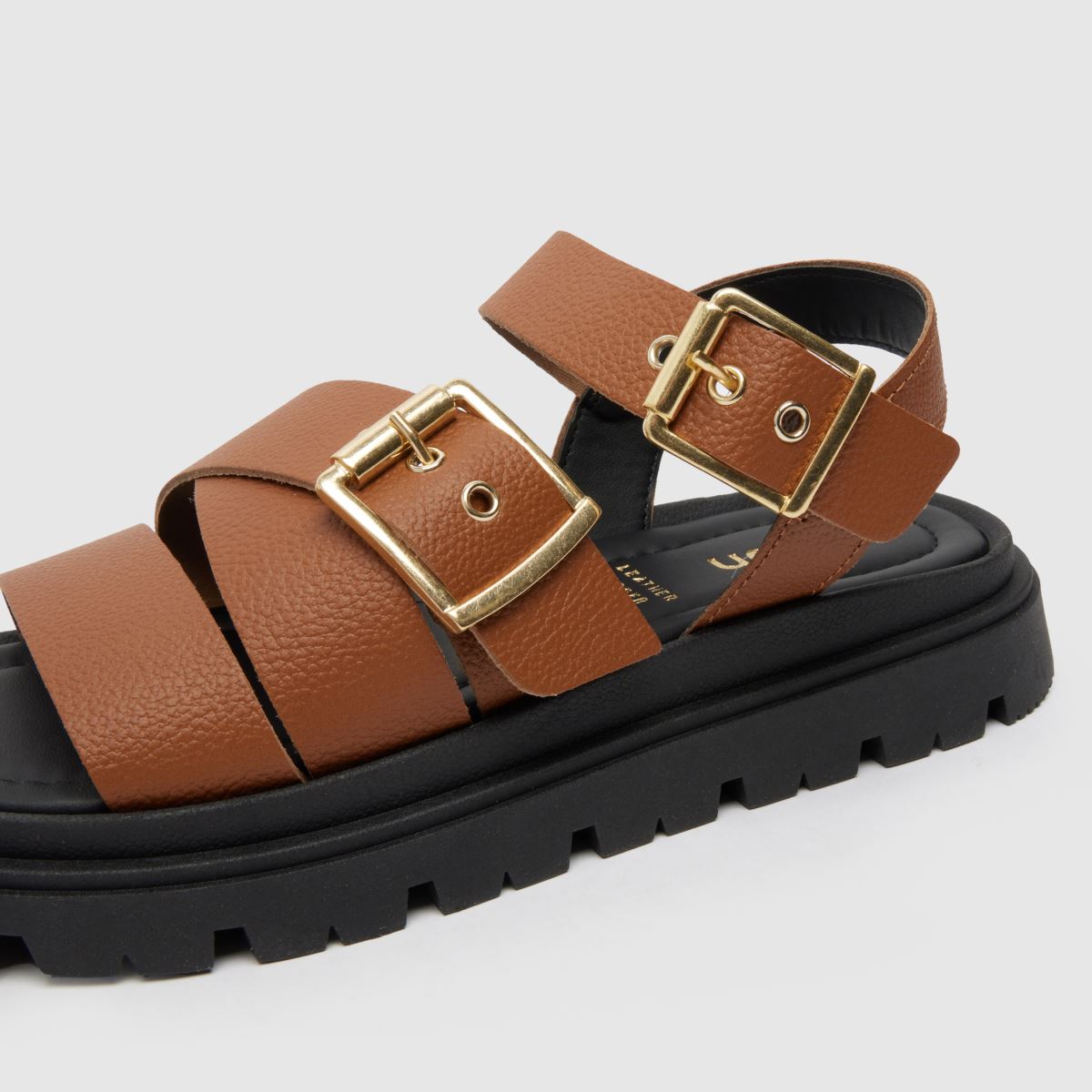 – Bruna tullia-sandaler med spänne