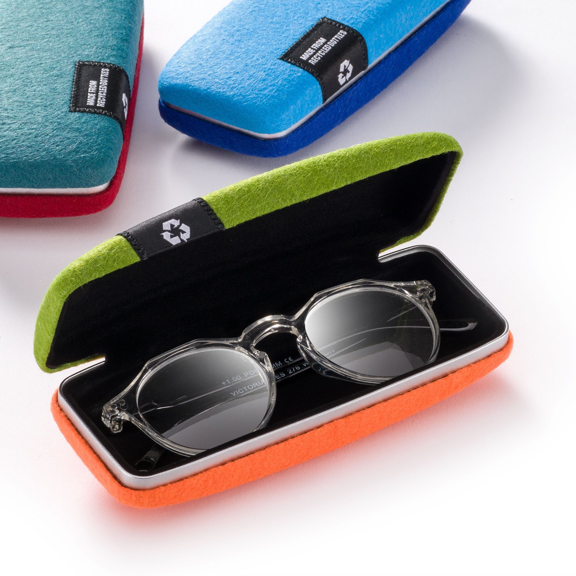 FEFI Brillenetui Hardcase mit Filzbezug aus recycelten PET-Flaschen, Set aus 1 Etui + hochwertigem Mikrofasertuch