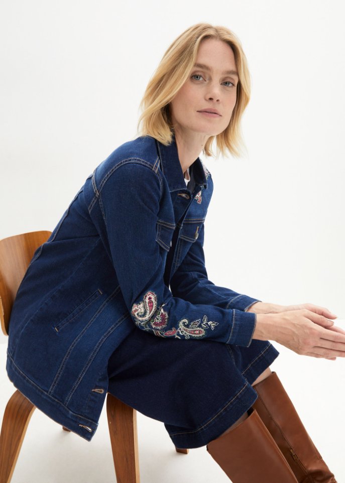 Jeansjacke mit Stickerei