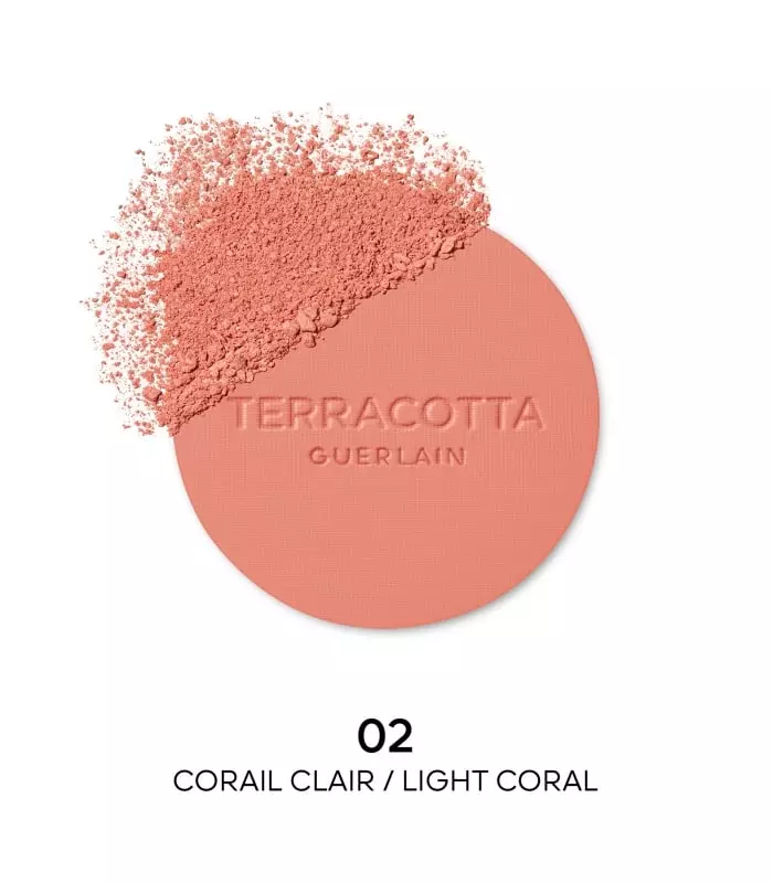 TERRACOTTA BLUSH  Le fard à joues effet bonne mine