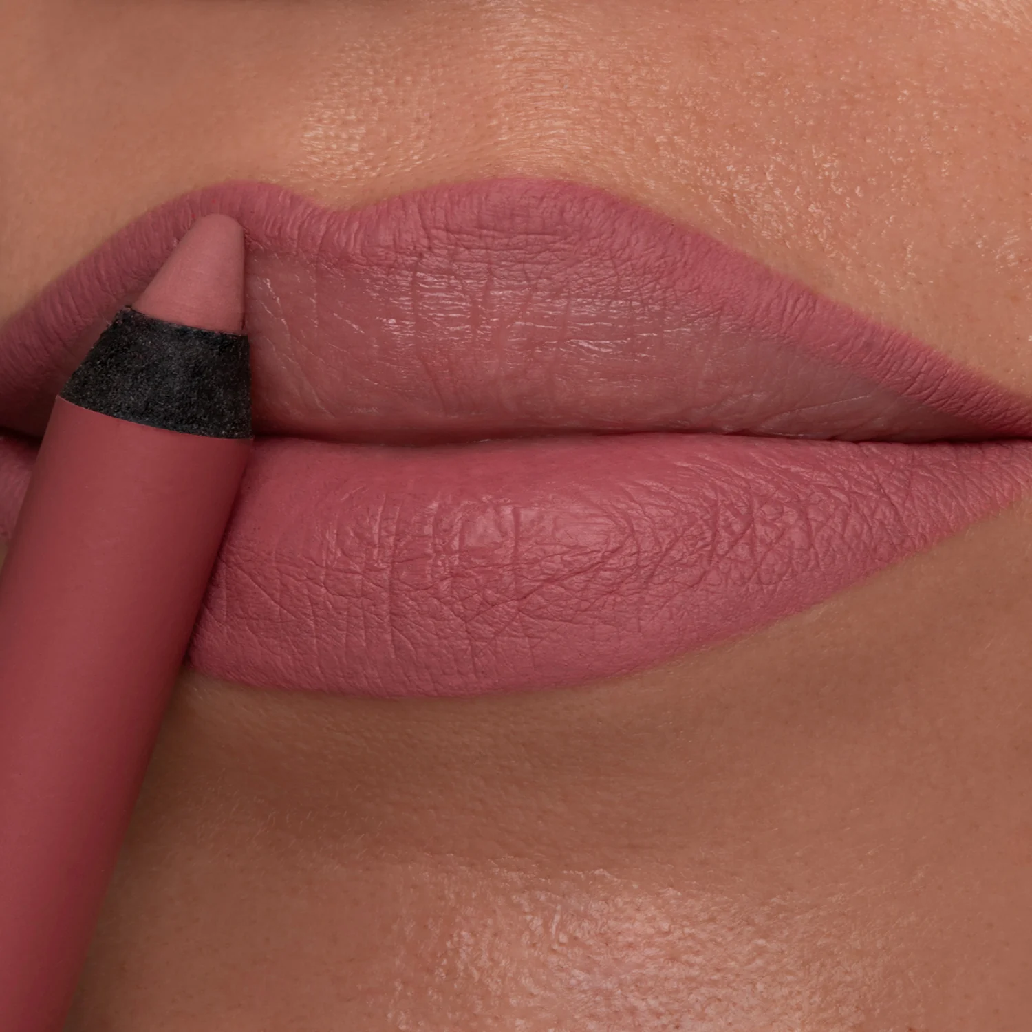 Stay On Me Lip Liner - Leppeblyant