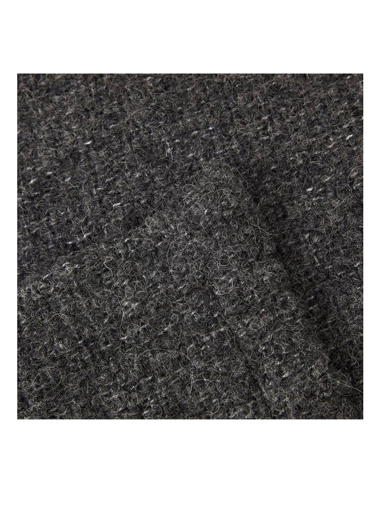 HUGO BOSS Donegal gultas pārklājs 250 x 220 cm