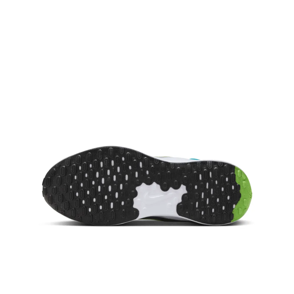 Nike Revolution 7 FB7689-005 / schwarz