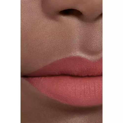 ROUGE ALLURE LIQUID VELVET Ultra long-lasting, intense matte liquid lipstick