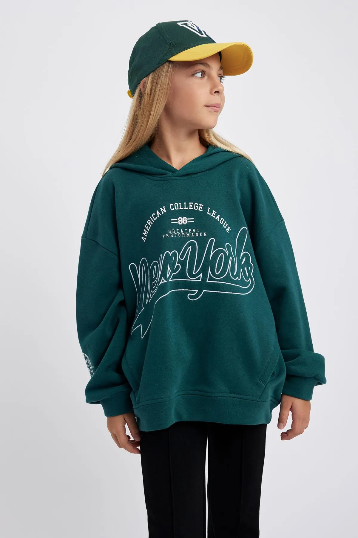 DeFacto  Sweatshirt mit Oversize-Passform für Mädchen