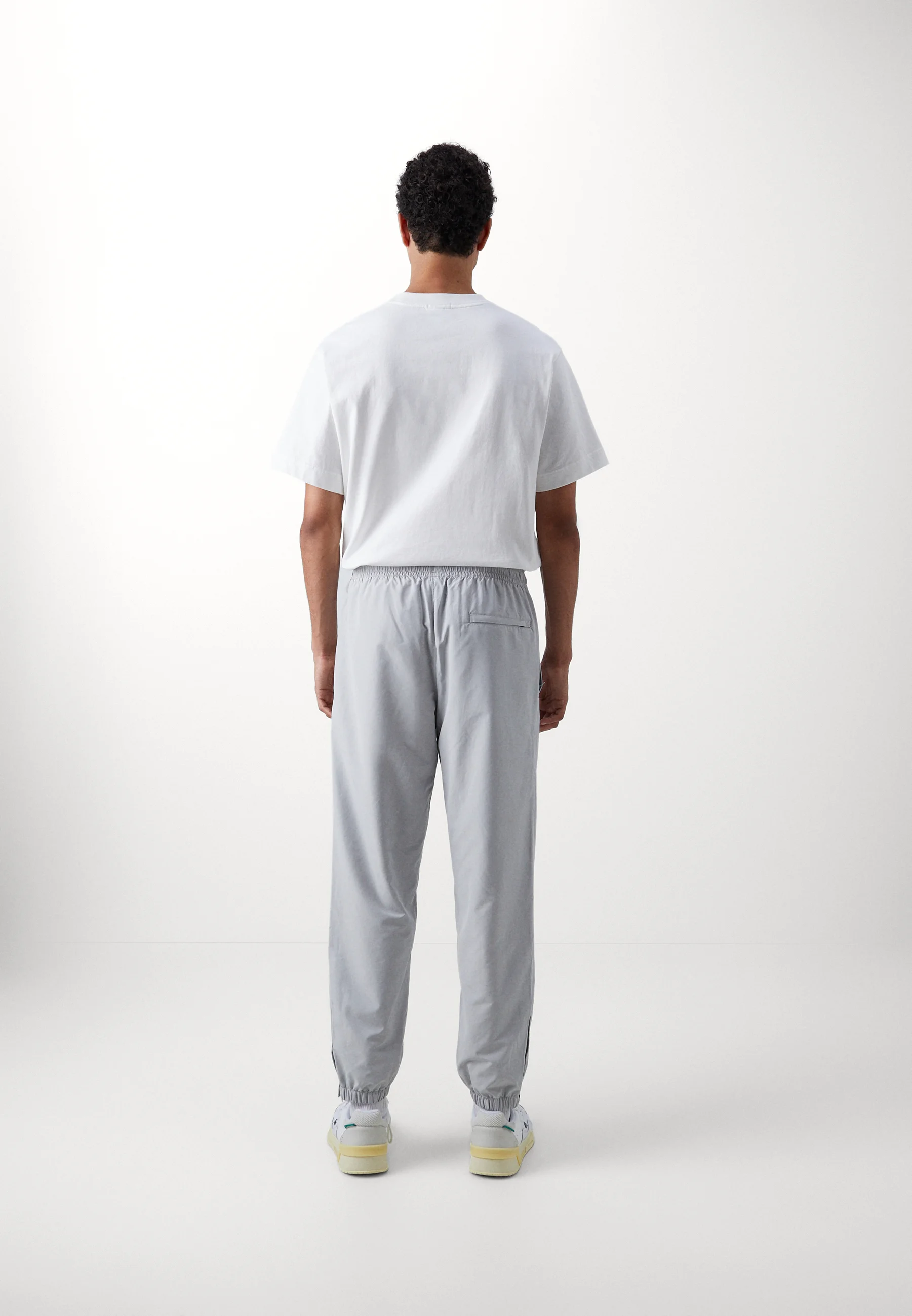Pantalones de chándal exclusivos de Lacoste