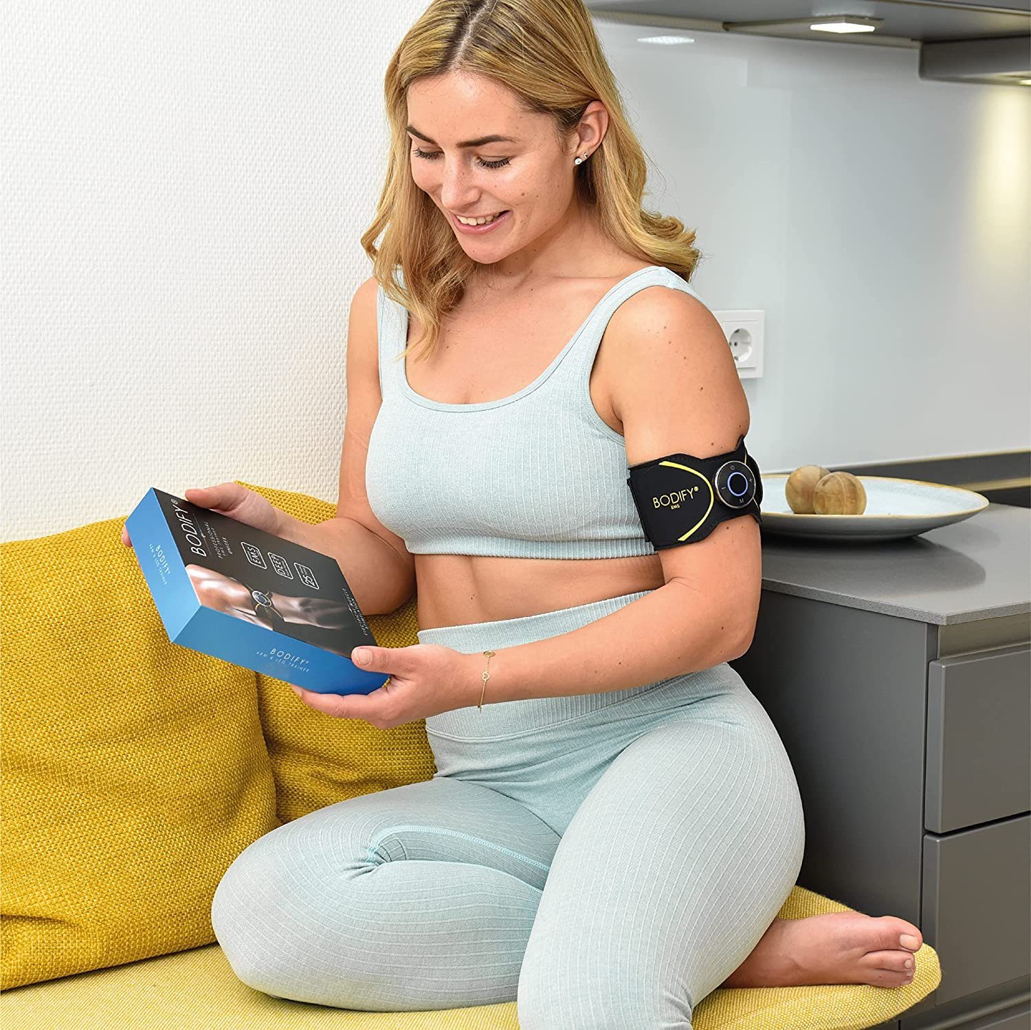 BODIFY EMS-Arm-Trainer Pro - 2in1 EMS Trainer - Gezielte Stimulation der Arm & Beinmuskulatur