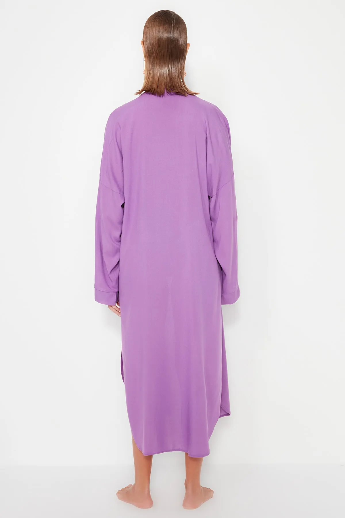 Trendyol Collection  Lila Midi-Strandkleid aus Webstoff TBESS21EL3318