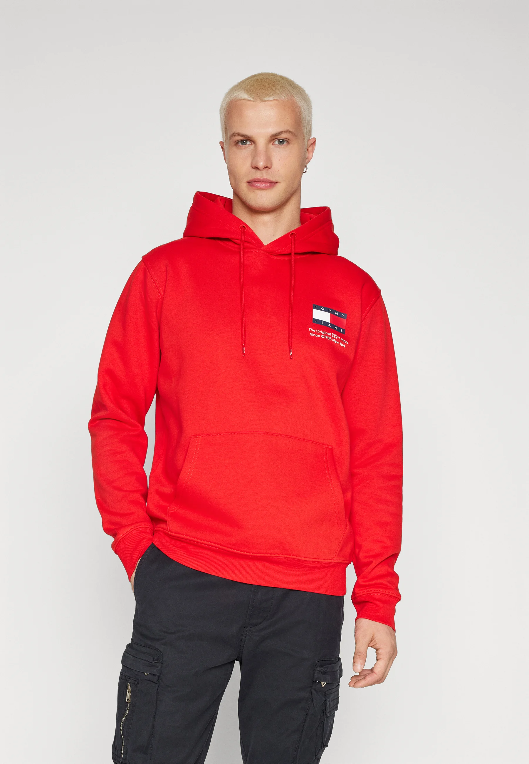Sudadera Tommy Jeans Essential Flag Hood