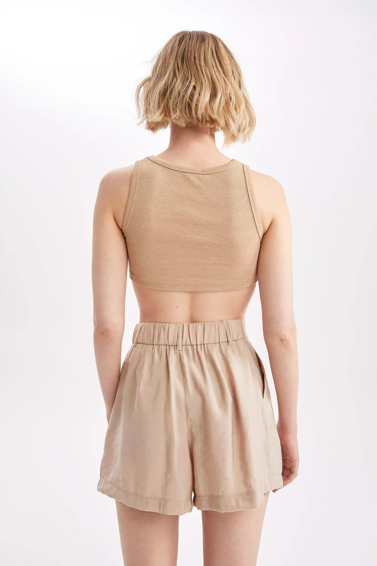 DeFacto  Modal-Shorts mit normaler Taille und normaler Passform X4722az22sm