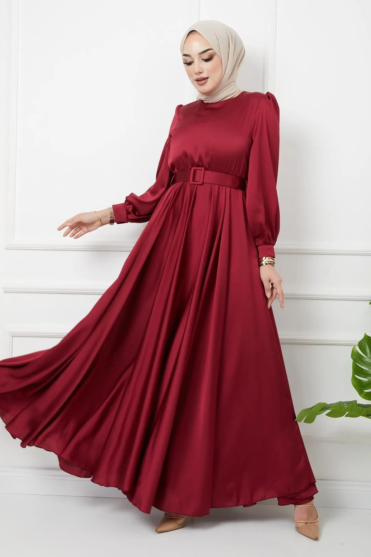 Olcay  Gürtel-Accessoire, ausgestelltes Abendkleid CLARET 1602