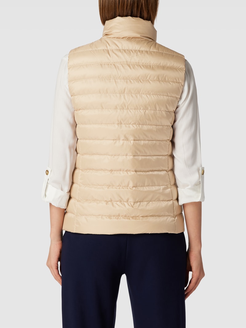 Daunenweste mit Stehkragen in beige
