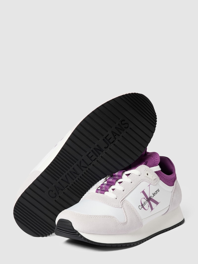 Sneaker aus Leder-Mix mit Label-Details in lila