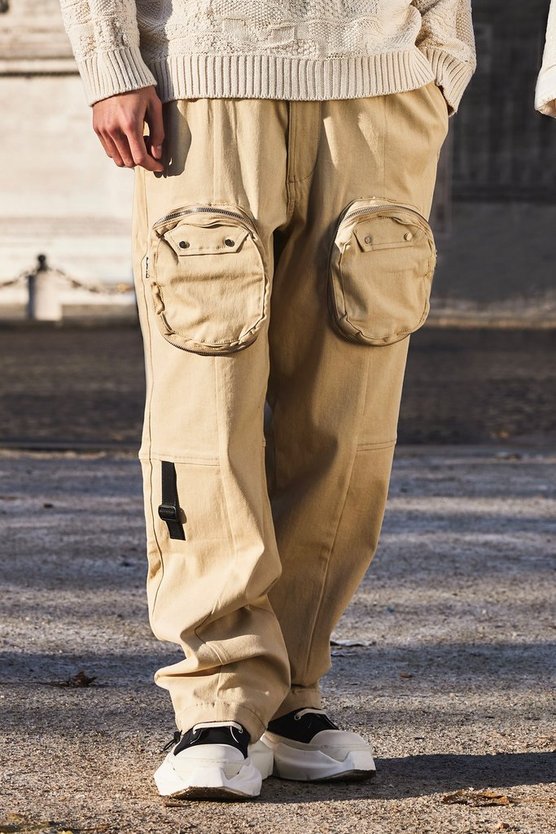 Lockere Cargo-Hose mit elastischem Bund
