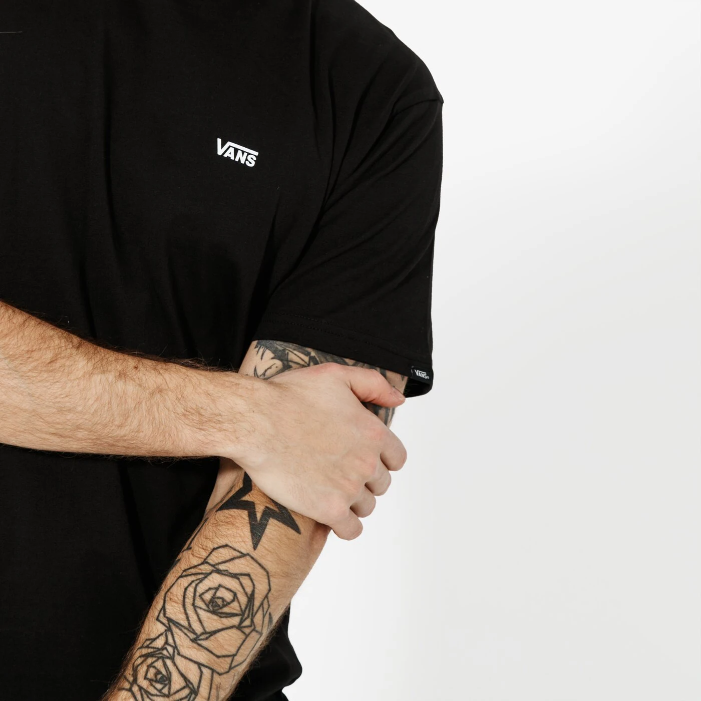 VANS T-SHIRT MN LEFT CHEST LOGO SCHWARZ Schwarz