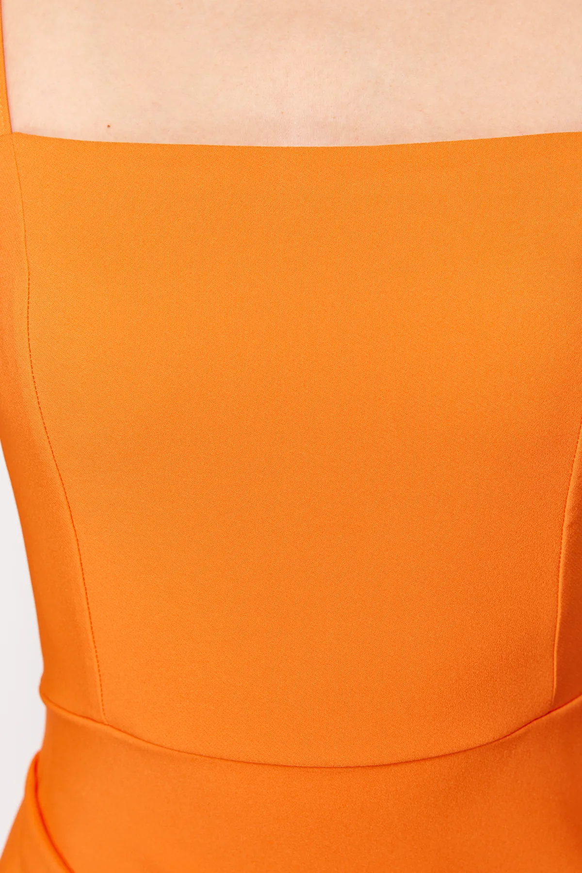 Trendyol Collection  Orange gewebtes, langes, elegantes Abendkleid TPRSS24AE00144