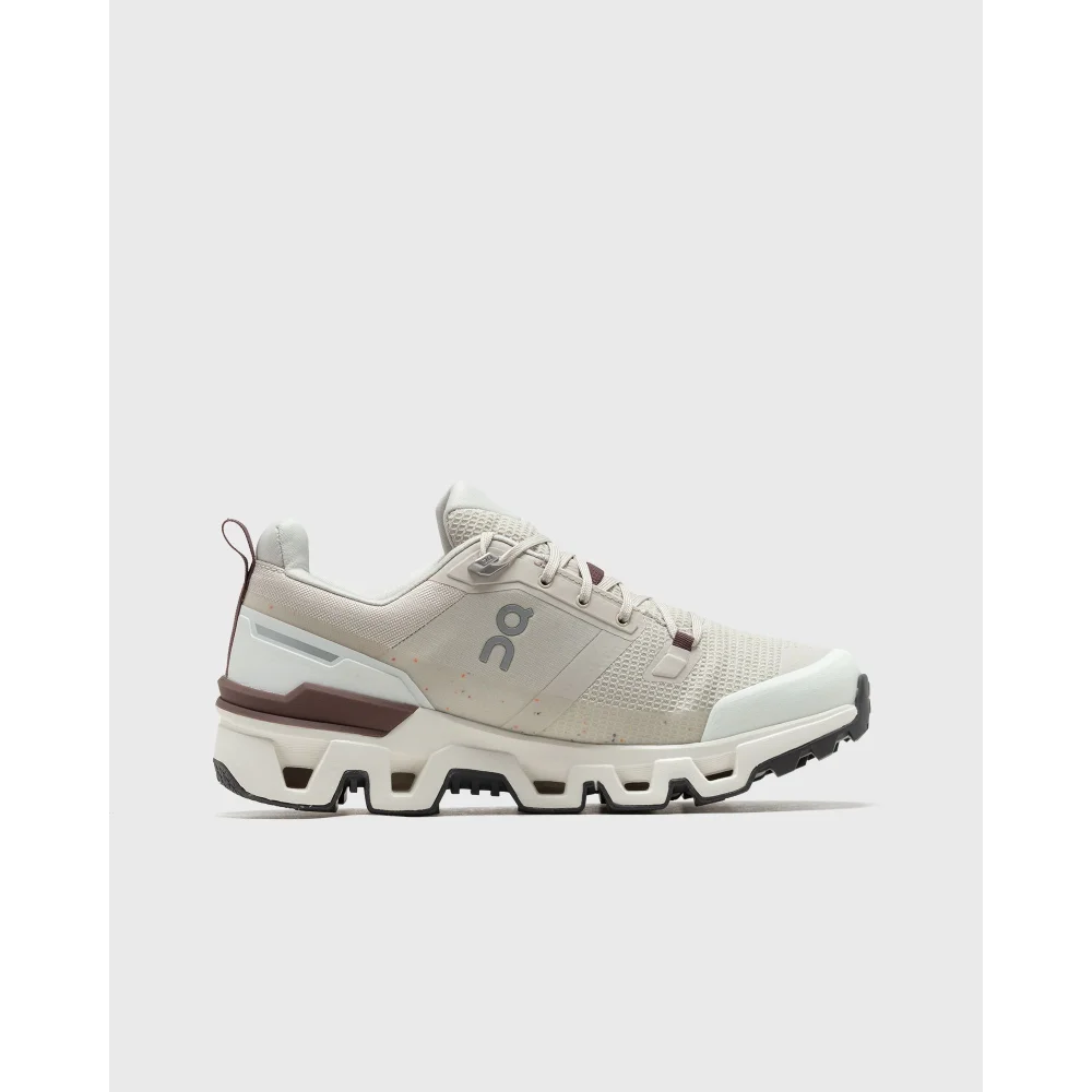 ON Cloudwander Waterproof 73.98055 / weiss