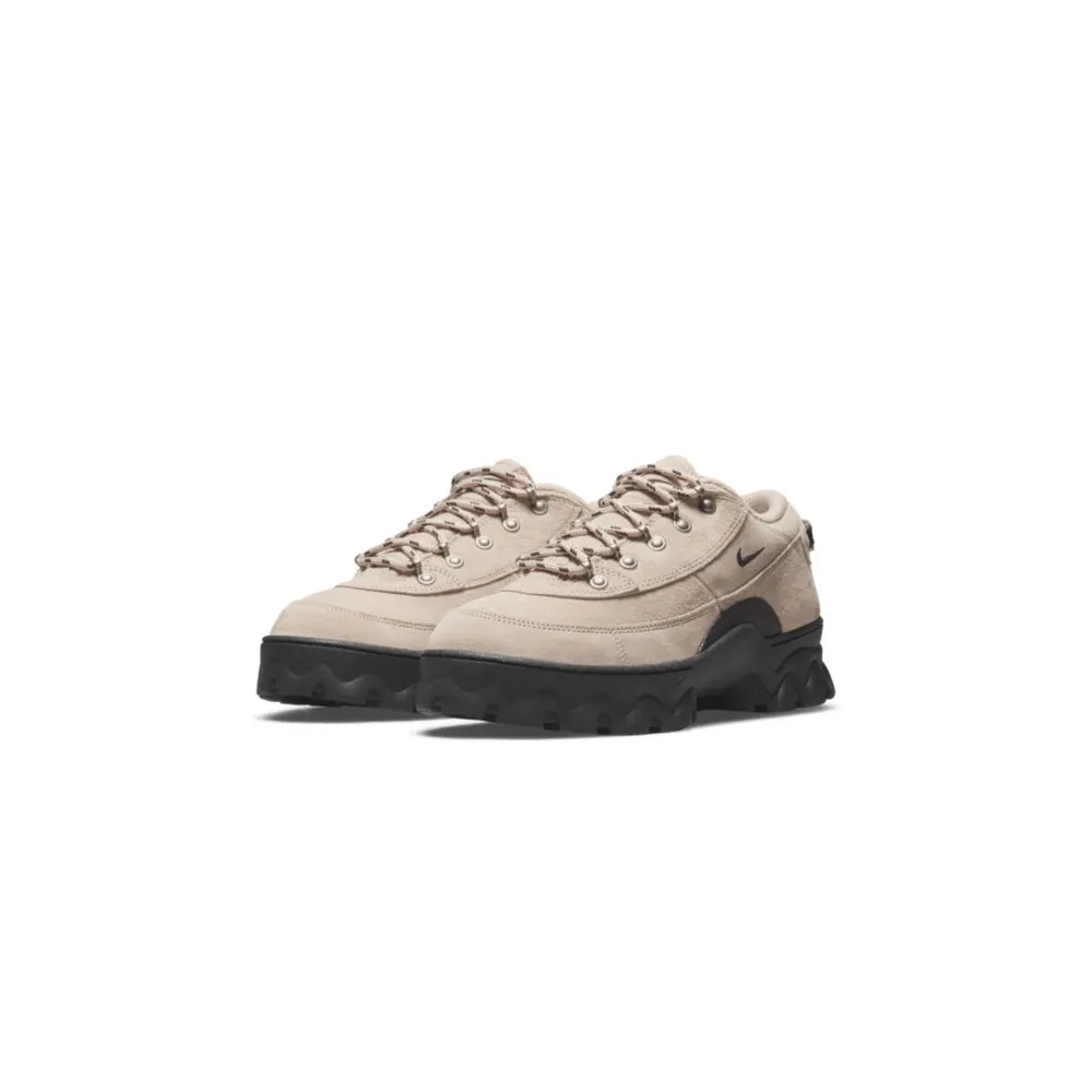 Nike WMNS Lahar Low DB9953-201 / braun